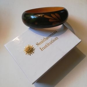 Lacquered, painted wooden bangle